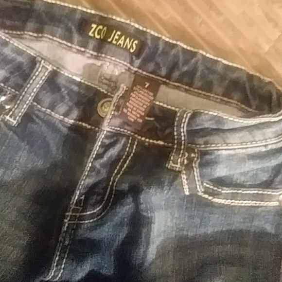 Clothes - Picture 2 of 2